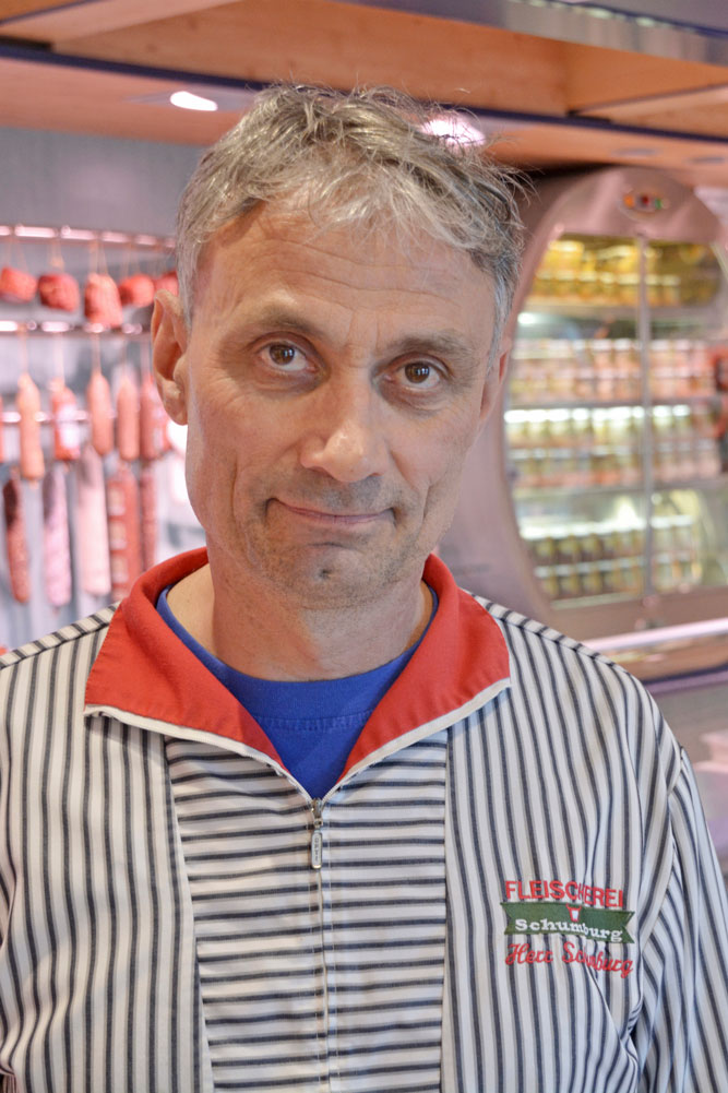 Myke Schumburg, Fleischermeister, Inhaber der Fleischerei Myke Schumburg in Menz und Gerwisch
